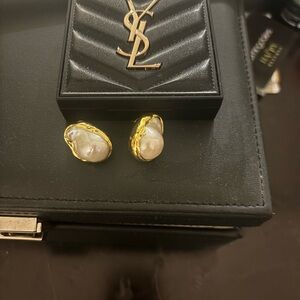 Fresh water big pearl earring